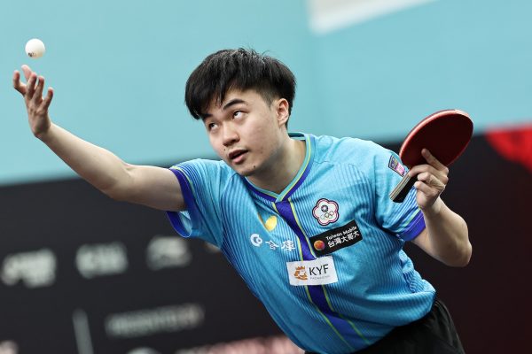 Lin Yun-Ju raih 100 kemenangan WTT usai kalahkan Xiang Peng di Singapore Smash 2026, Wang Manyu singkirkan Shin Yubin.