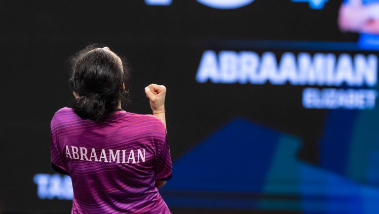 ebangkitan Elizabet Abraamian di WTT Contender Tunis 2026: raih gelar tunggal perdana dan ganda putri usai duel dramatis lawan Joo Cheonhui.