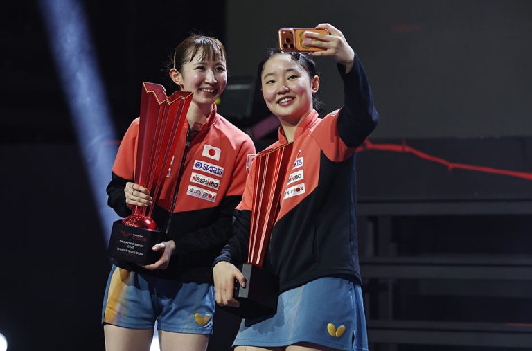 Hina Hayata and Miwa Harimoto